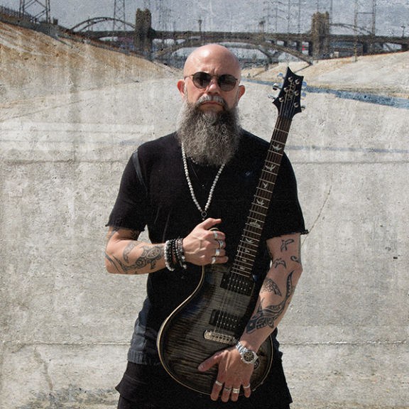 Klogr: il frontman Rusty Wounds annuncia il suo progetto solista