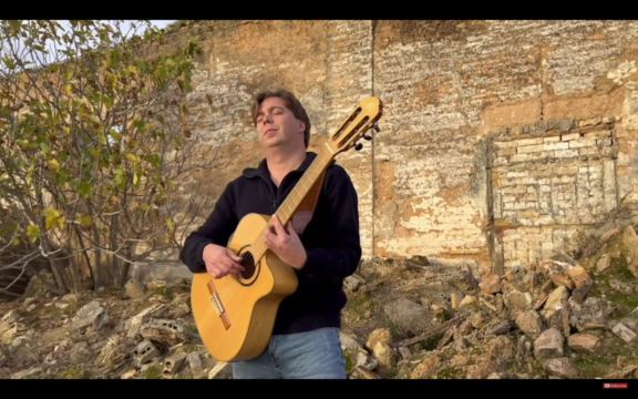 Iron Maiden: la versione acustica di ‘Losfer Words (Big ’Orra)’ di Thomas Zwijsen