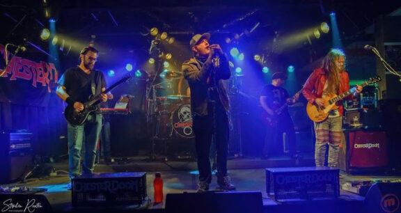 Chester Doom: la band canadese pubblica il nuovo singolo ‘Anxiety’