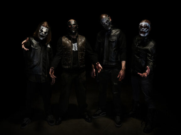 Family Devotion Murder: guarda il nuovo video ‘Divide et Impera’