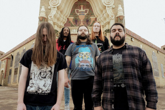 Creeping Death: il video di ‘Vitrified Earth’