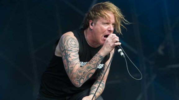Burton C. Bell: ritorna con la cover di ‘Du Hast’ dei Rammstein