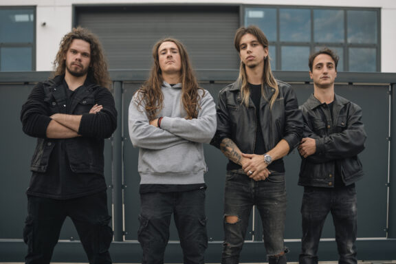 Element: nel roster di Did It Again (D.I.A.)