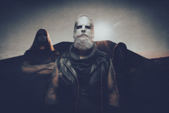 Anima Hereticae: ecco l’LP di debutto “Descended from the Mountains”