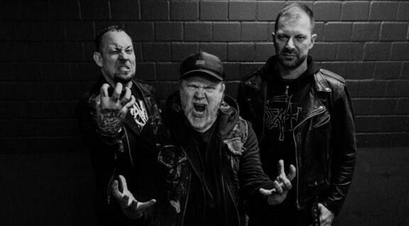 Asinhell (Volbeat, ex-Morgoth): guarda il videoclip di ‘Wolfpack Laws’