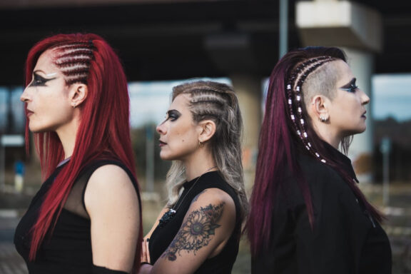 La Menade: disponibile il nuovo album “Reversum”