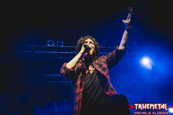 Photo Report: Mr.Big – Jared James Nichols@Live Club 2024