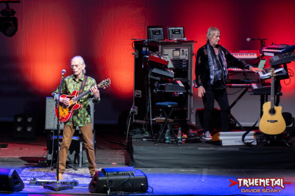 Yes: confermata l’uscita di “Live At Roosevelt Stadium, Jersey City, 17 June 1976” a luglio