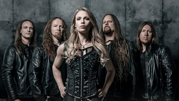 Leaves’ Eyes: guarda il video della nuova “Song Of Darkness”