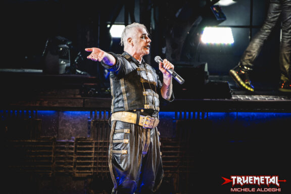 Till Lindemann: pubblicato il nuovo singolo “Und Die Engel Singen”