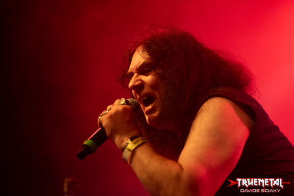 Satan: problemi di salute per il cantante Brian Ross.