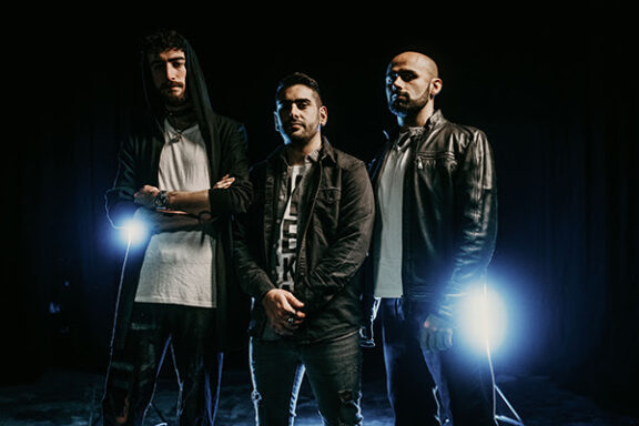 Shadow Inside: ascolta il nuovo singolo “Devastated”