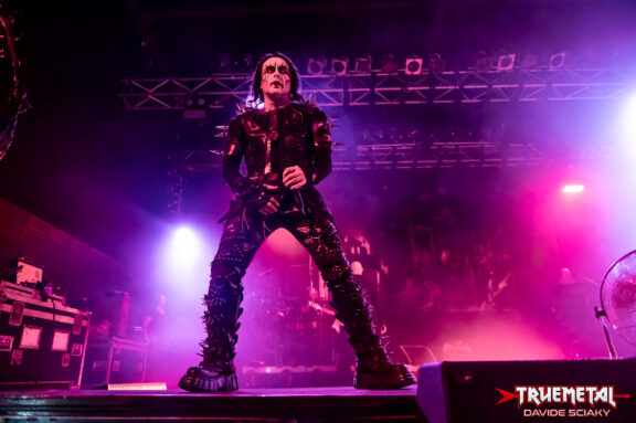 Cradle Of Filth: il video di “Demagoguery”