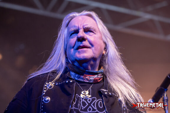 Saxon: cancellati alcuni concetti per un intervento chirurgico di Biff Byford