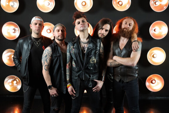 Nastyville: disponibile il nuovo singolo “Rocking Through the Night”, video