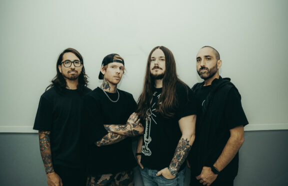Of Mice & Men: firmano con Century Media Records, ascolta il nuovo singolo “Another Miracle”