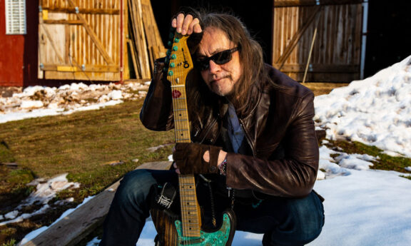 Jake E. Lee: arrestati i due criminali che gli avevano sparato