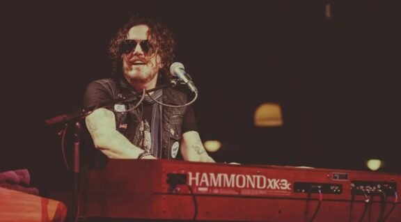 Guns N’ Roses: il tastierista Dizzy Reed annuncia il nuovo album “Rock ‘N’ Roll Chose Me”