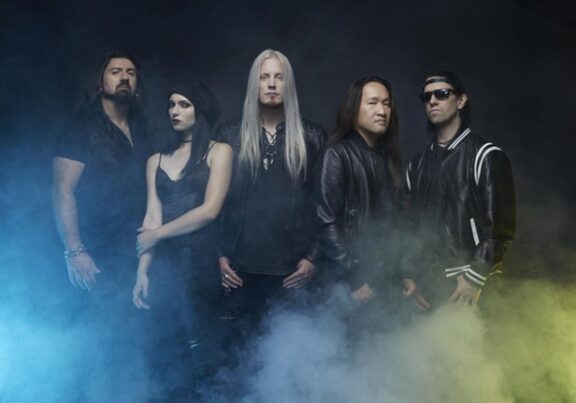 Dragonforce: pubblicato il video del brano “Burning Heart” realizzato con Alissa White-Gluz