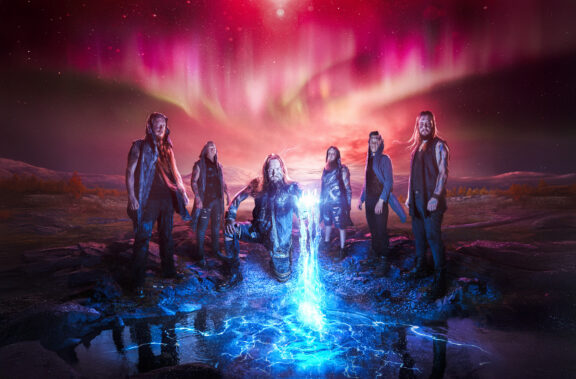 Suotana: condiviso il nuovo singolo e video “Twilight Stream”