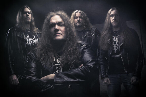Unleashed: pubblicato il nuovo singolo “Hold Your Hammers High!”