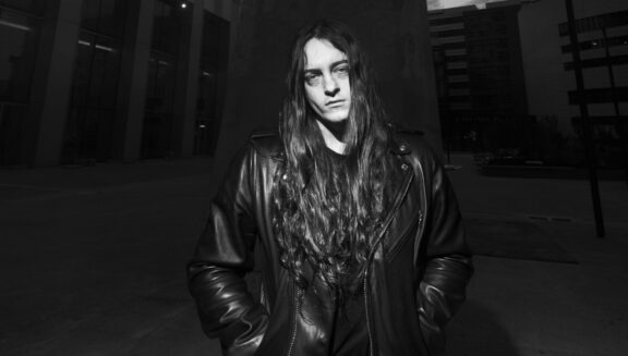 Perturbator: annunciato l’album “Age of Aquarius”, disponibile il singolo “Apocalypse Now” con la partecipazione degli Ulver