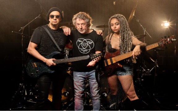 DarWin: annunciato il nuovo LP “Distorted Mirror”, online il lyric-video di “Loophole”
