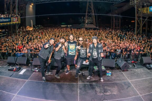 Phil Campbell & The Bastard Sons: 50 anni di Motörhead live