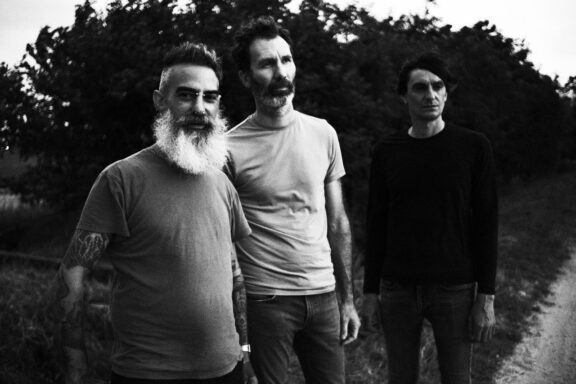 Talaqat: ad agosto il debut-album omonimo