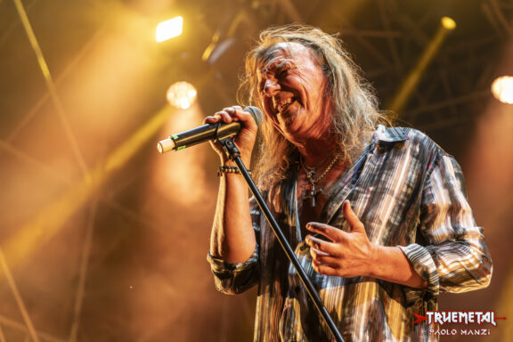 Pretty Maids: “Sono vivo e mi sento fortunato”, dichiara Ronnie Atkins a sei anni dalla diagnosi di cancro