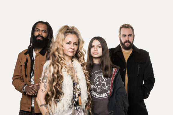 Blvd Of Eyes: nuovo singolo per la band di Chloe Trujillo