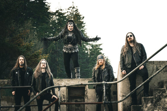 Sölicitör: a settembre il nuovo LP “Enemy in Mirrors”, online lo streaming di “Iron Wolves of War”, in tour anche in Italia