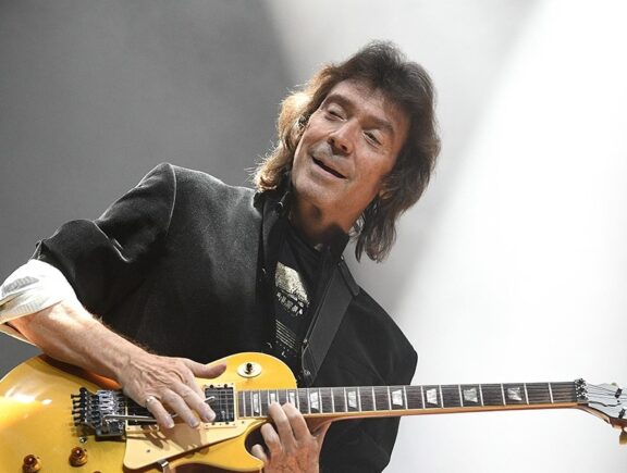 Steve Hackett: in Italia con 7 live dal 2/9 per celebrare il 50° di “The Lamb Lies Down on Broadway”