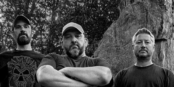 The Crooked Skulls: pubblicato il nuovo singolo “Iron Smile” con Bob Balch dei Fu Manchu