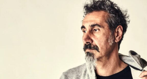 Serj Tankian: annunciato il nuovo album “Covers, Collaborations & Collages”