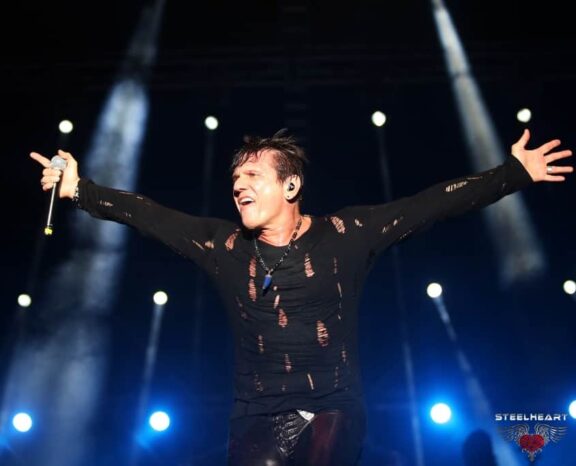 Steelheart: pubblicato “Lips of Rain” dalla versione rimasterizzata di “Through Worlds of Stardust”