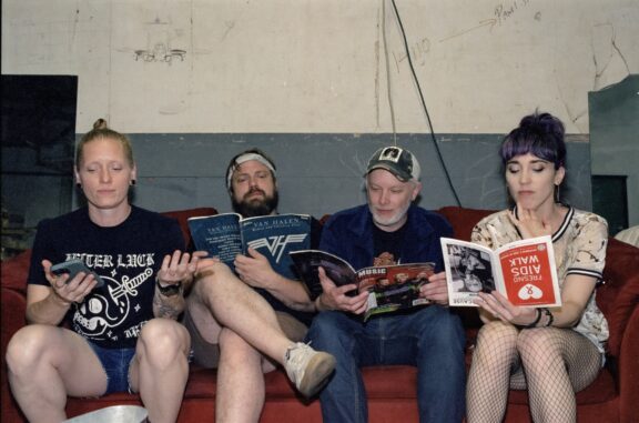 Dear Forbidden: a ottobre il nuovo album, online il video di “Bombs Away”