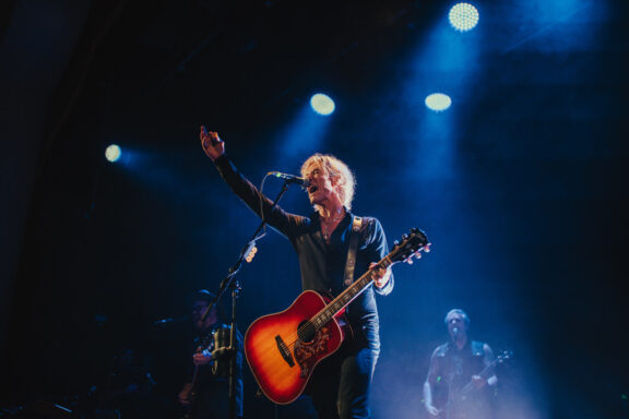 Duff McKagan: in arrivo il nuovo live album “Lighthouse: Live from London, online il primo singolo estratto