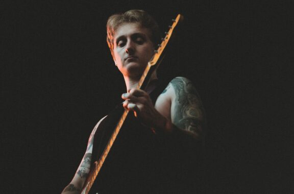 Love Ghost: ecco il nuovo singolo “Spirit Box”, video