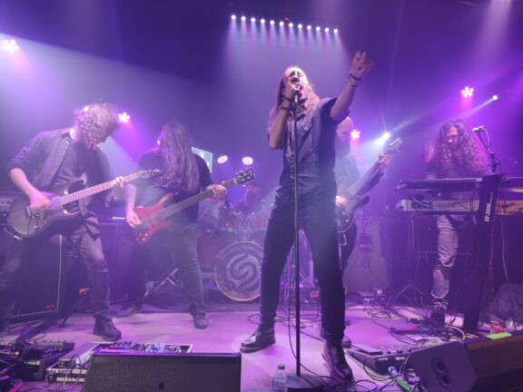 Sun Of The Dying: guarda “Black Birds Beneath Your Sky”, il nuovo video