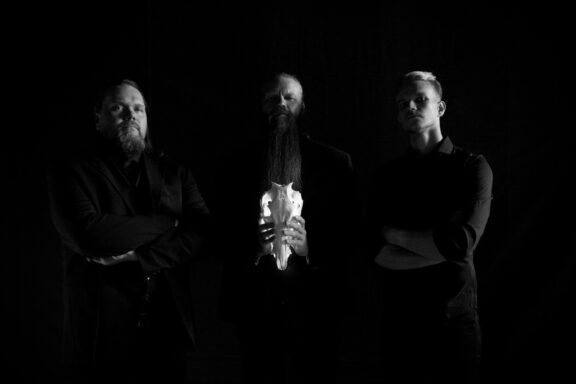 Serpent God: pubblicato il singolo “keyhole” dal debut-album “Denial”
