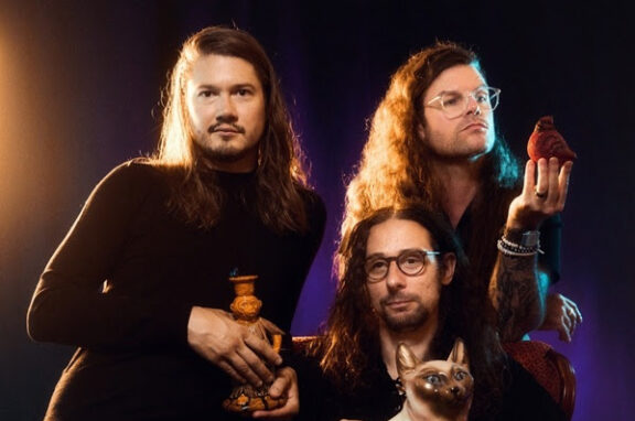 Astronoid: online il singolo “Love Weapon” dal nuovo LP “Stargod”