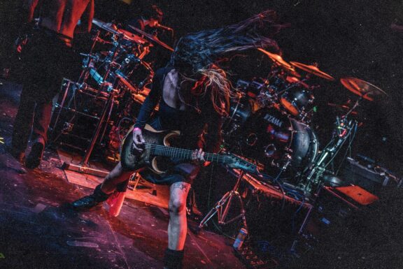 Crucifiction: il visualized video di “CAGED4EXTERMINATION (Midnight Nightmare Remix)”