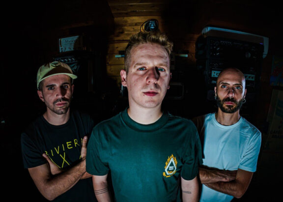 Flying Disk: in uscita il 29 ottobre “Circling Further Down – Remixed & Remastered”