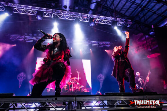 Live Report: Lacuna Coil+NonPoint @ Alcatraz (MI) 10/10/2025