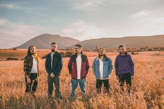 Regrowth: il nuovo singolo e video “Downpour”