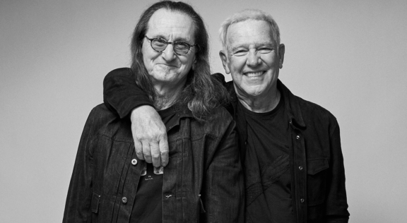 Rush: Geddy Lee, “Ho l’impressione che prima o poi uscirà un po’ di musica”