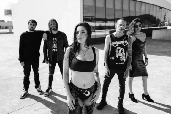 Aneuma: nuovo singolo “Under the Spell”