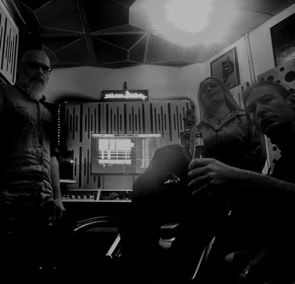  Owls Over Oaks: firmano con Argonauta Records