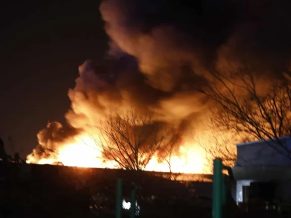 VOLA: deposito in fiamme, bruciata quasi tutta la loro attrezzatura